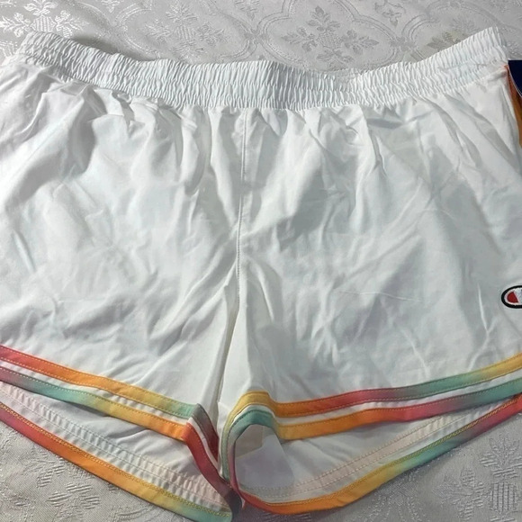 Champion women’s shorts L - Picture 16 of 16